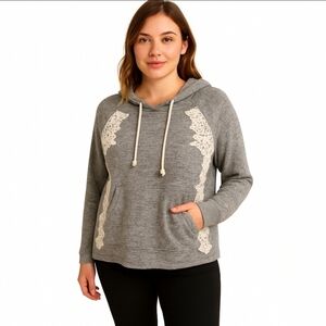 Wish & Whim Gray Lace Trim Hooded Long Sleeve Tee Sz XL